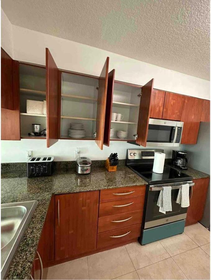Two Bedroom Oceanview Apartment In Brickell Miami Exterior foto