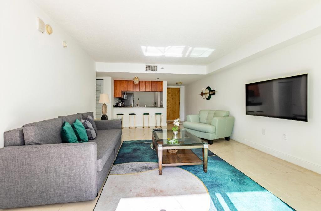 Two Bedroom Oceanview Apartment In Brickell Miami Exterior foto